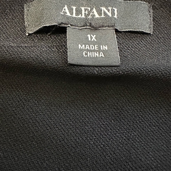 ALFANI Women’s 1X Silver and Black Blouse - Picture 5 of 6